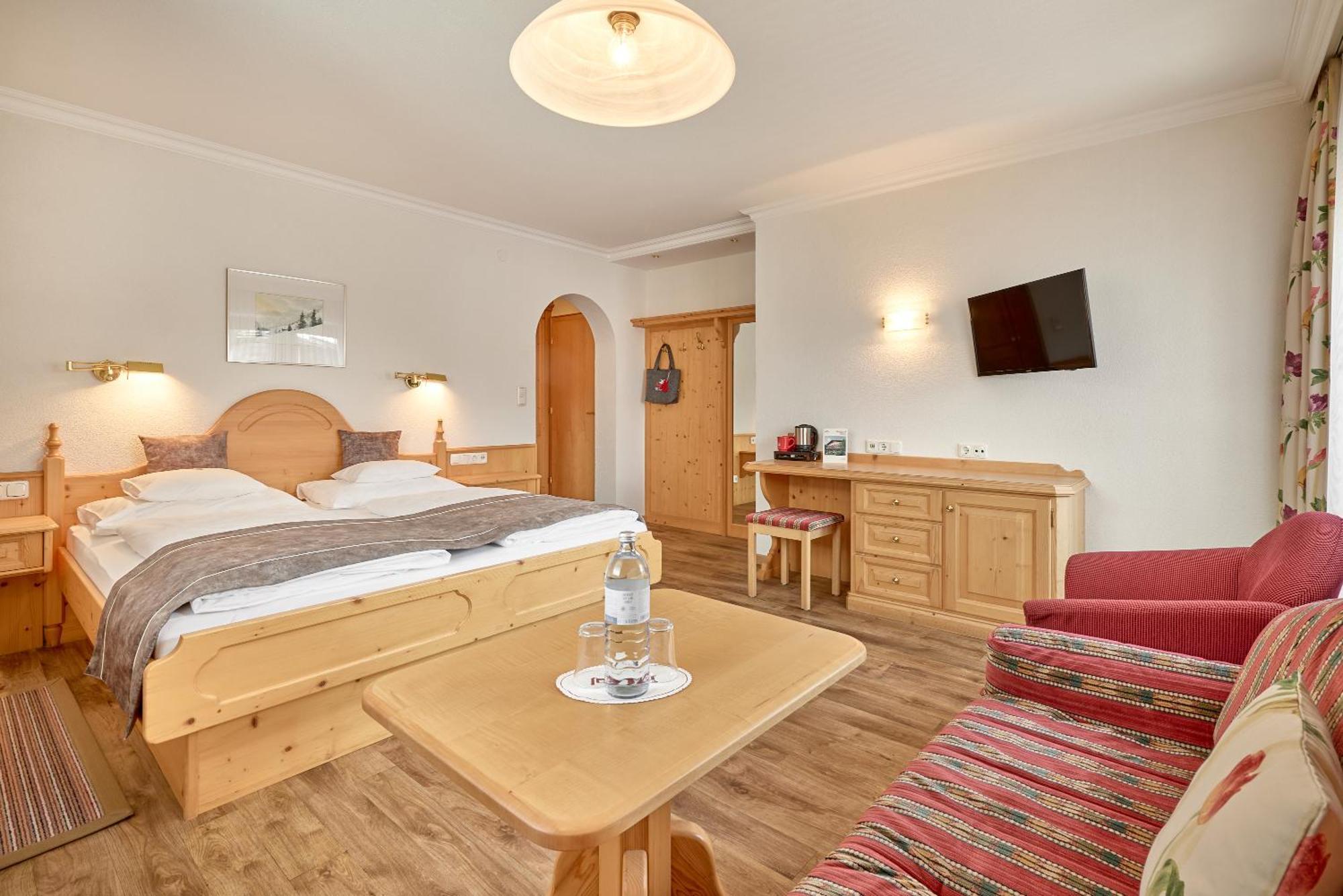 Hotel Appartement Roggal 莱赫阿尔贝格 外观 照片